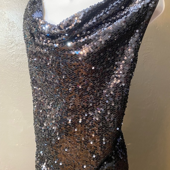 CALVIN KLIEN Black Sleeveless Sequin Cowl  Neck Top - Picture 14 of 15